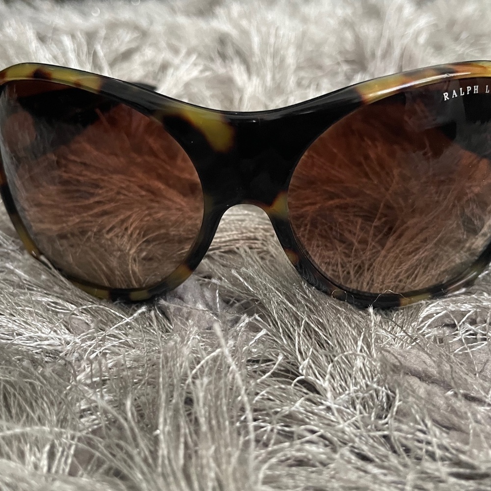 RALPH LAUREN sunglasses